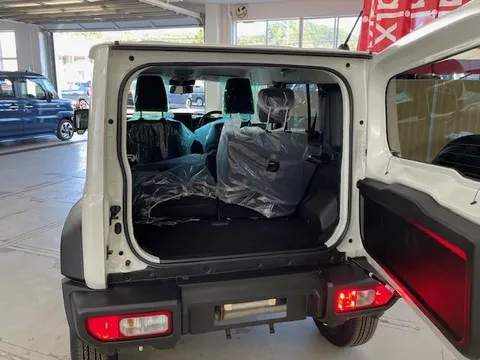 Suzuki Jimny Nomade