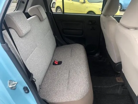 Daihatsu Mira Tocot