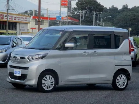 Mitsubishi eK Space