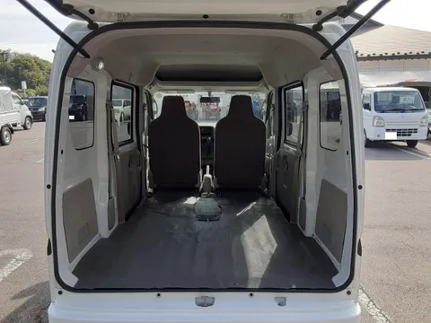 Nissan Clipper