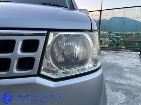 Nissan Otti