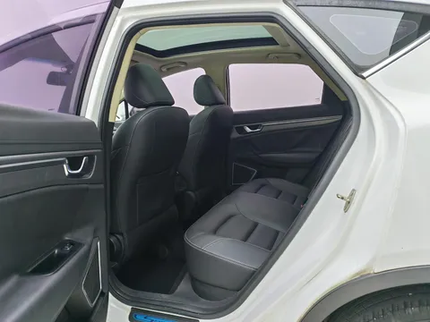 Geely Emgrand GS
