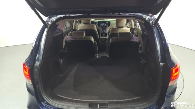 Hyundai Grand Santa Fe (Maxcruz)