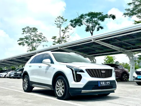 Cadillac XT4