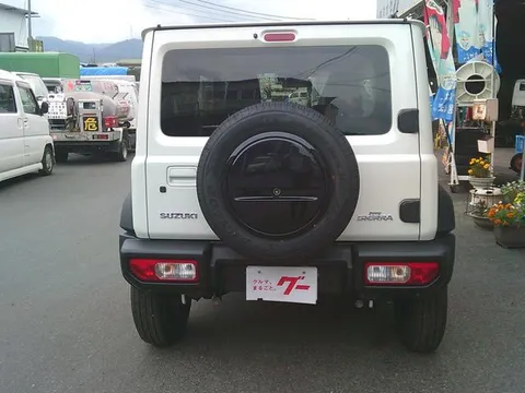 Suzuki Jimny Sierra