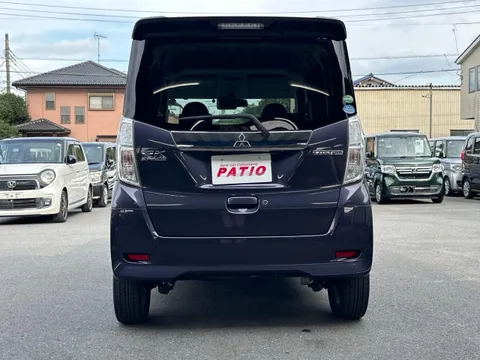 Mitsubishi eK Space Custom