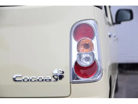 Daihatsu Mira Cocoa