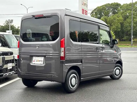 Honda N-VAN Plus Style