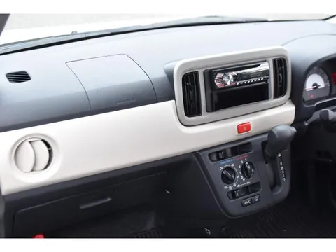 Daihatsu Mira Tocot
