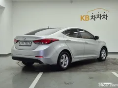 Hyundai Elantra (Avante)
