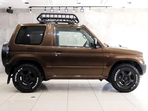 Mitsubishi Pajero Mini