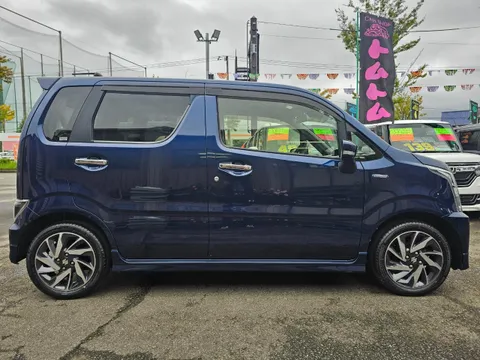 Suzuki Wagon R Stingray