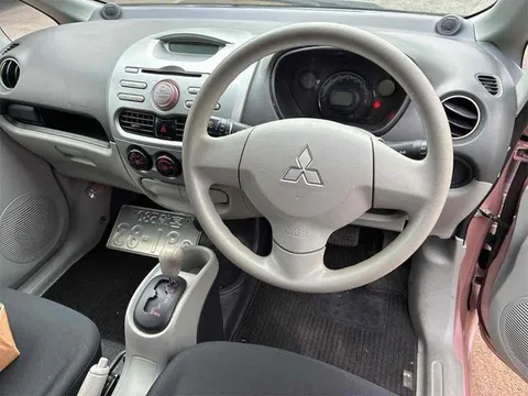 Mitsubishi I