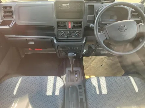 Nissan Clipper Truck