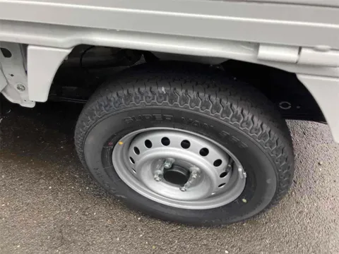 Nissan Clipper Truck