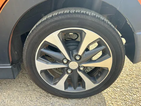 Mitsubishi eK X