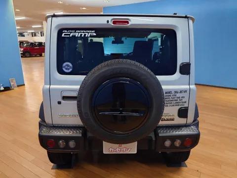 Suzuki Jimny Sierra