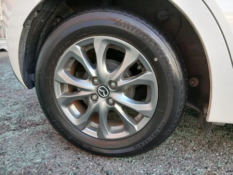 Mazda Mazda2 (Demio)