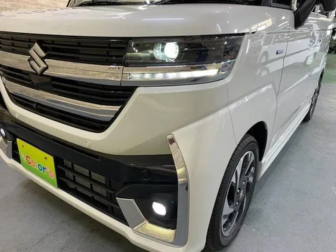 Suzuki Spacia Custom