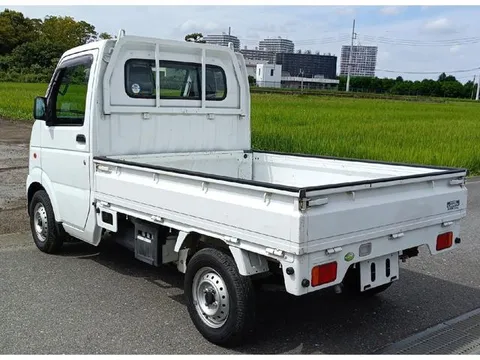 Mazda Scrum Truck