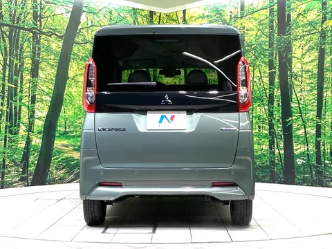 Mitsubishi eK Space