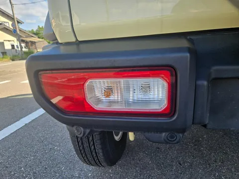 Suzuki Jimny Nomade