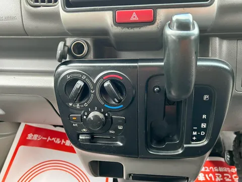Nissan Clipper