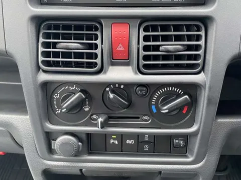 Nissan Clipper Truck