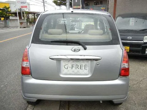 Daihatsu Mira Gino