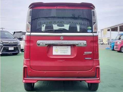 Suzuki Spacia Custom