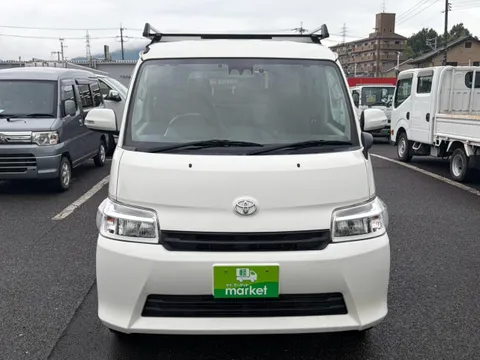 Toyota TownAce Van