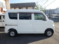 Mitsubishi Minicab Van