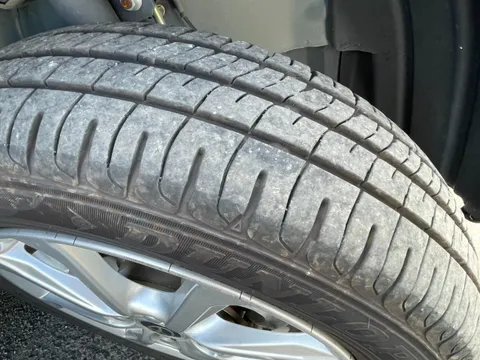 Toyota Pixis Mega