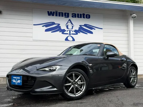 Mazda MX-5 (Roadster)