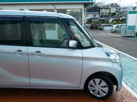Mitsubishi eK Space