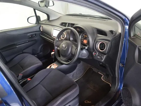 Toyota Yaris (Vitz)