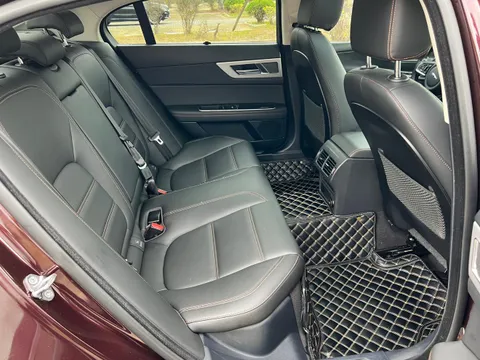 Jaguar XEL