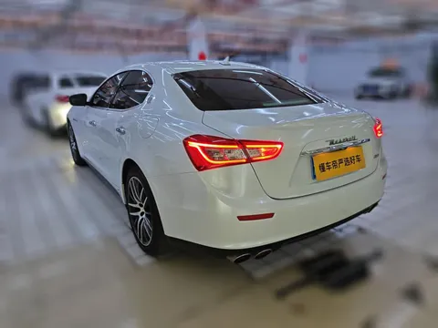 Maserati Ghibli