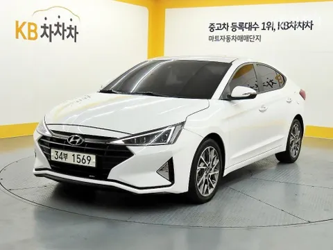 Hyundai Elantra (Avante)