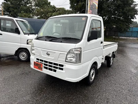 Nissan Clipper Truck