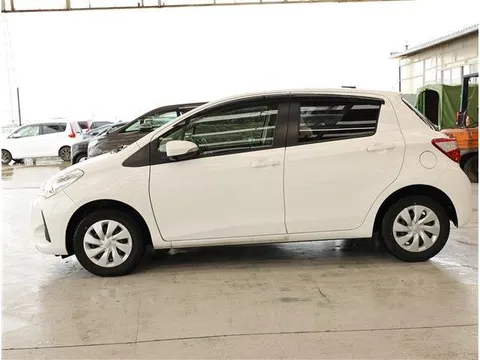 Toyota Yaris (Vitz)