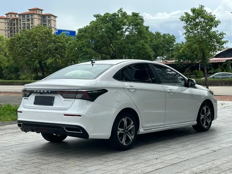 Chery Arrizo 5