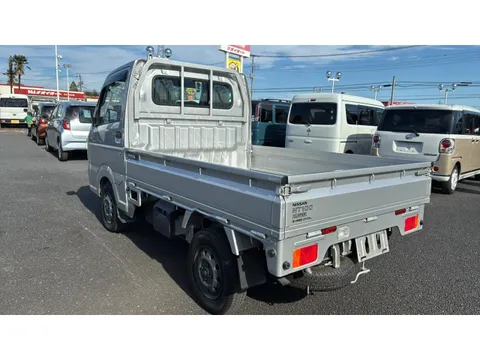 Nissan Clipper Truck