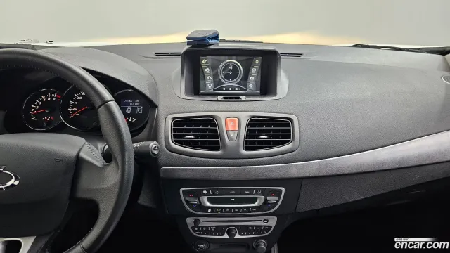 Renault SM3
