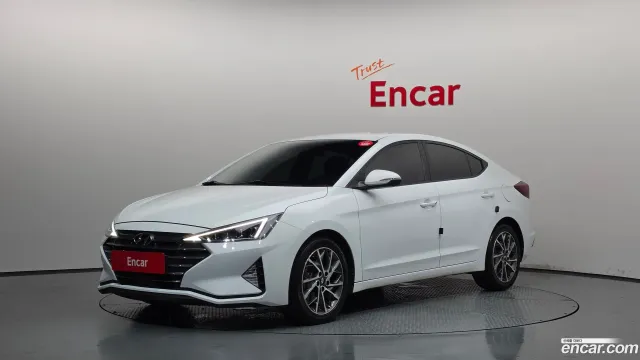 Hyundai Elantra (Avante)