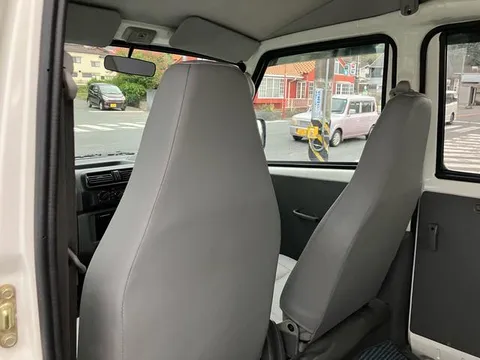 Mitsubishi Minicab Van