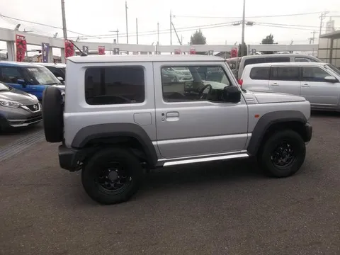 Suzuki Jimny Sierra