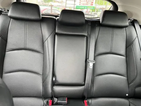 Mazda Axela Sport