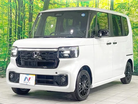 Honda N-BOX Custom