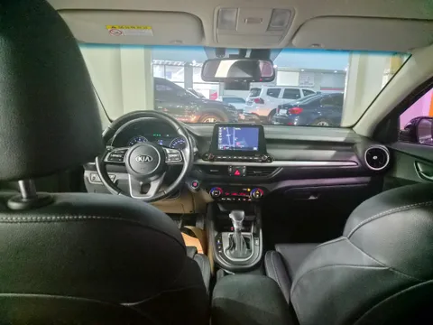Kia Cerato (K3)